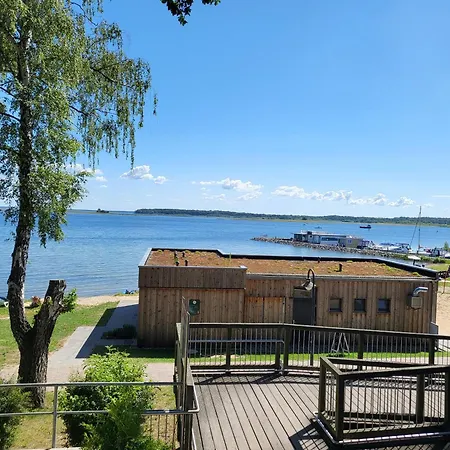 Apartment Strandhaus 2 Og Röbel
